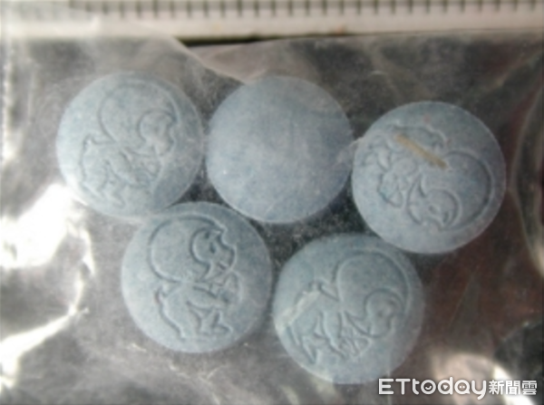 ▲「喵喵」（4-甲基甲基卡西酮，Mephedrone）已成為檢出率及致死率最高的新興毒品。（圖／翻攝「臺北市政府毒品危害防制中心」官網）