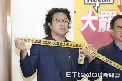 沈伯洋「切割青鳥」？現身回網友：價值觀跟民進黨支持者不同
