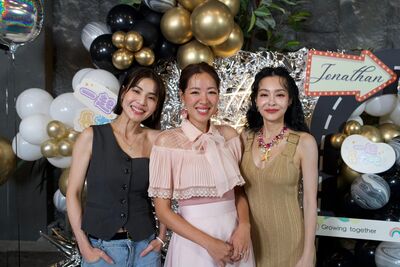 王思佳徐小可網路開節目　盼孩子帶大人一起成長