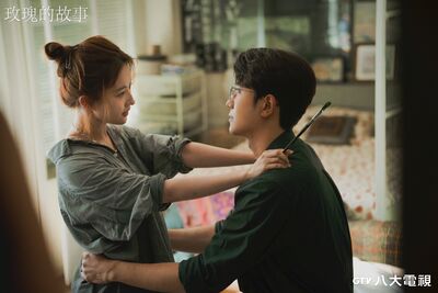 《玫瑰》收視稱霸！劉亦菲、彭冠英情感戲創高峰　男主角吐實：殺青才拍初戀