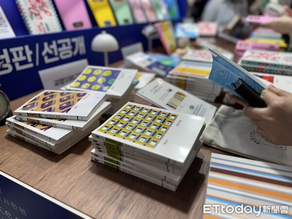 ▲▼韓國最大規模「2025首爾國際書展」，6月18日至22日將於首爾市區COEX 1 樓 Hall A舉行。（圖／記者林育綾攝）