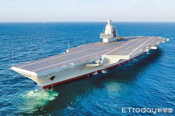 ▲▼解放第3艘航空母艦福建號於2022年6月17日正式下水，昨日福建號下水屆滿3周年。（圖／翻攝自新華社） 。