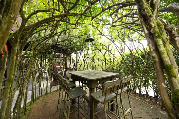 ▲▼仙徠山莊景觀餐廳。（圖／部落客黑皮的旅遊筆記授權提供）