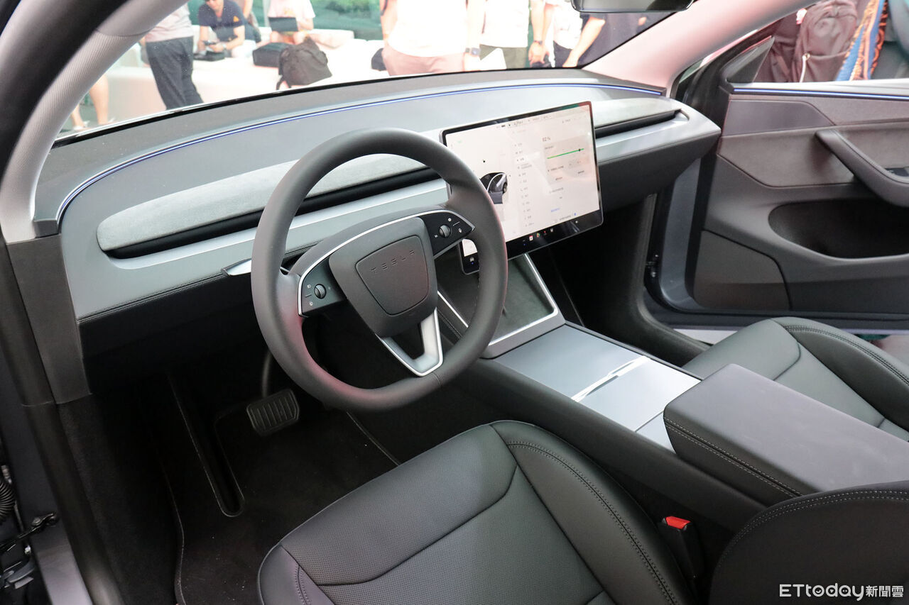 ▲特斯拉「小改款Model Y台灣即將交車」！首批破1200輛強勢重返冠軍。（圖／記者張慶輝攝）