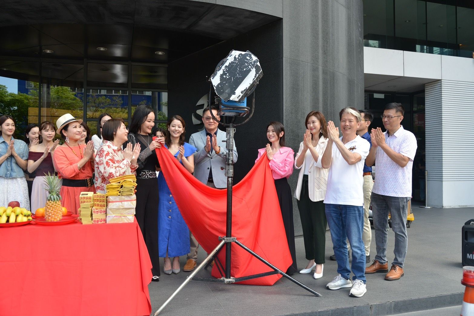 ▲三立台灣台全新八點檔大戲《百味人生》盛大開鏡。（圖／三立電視提供）