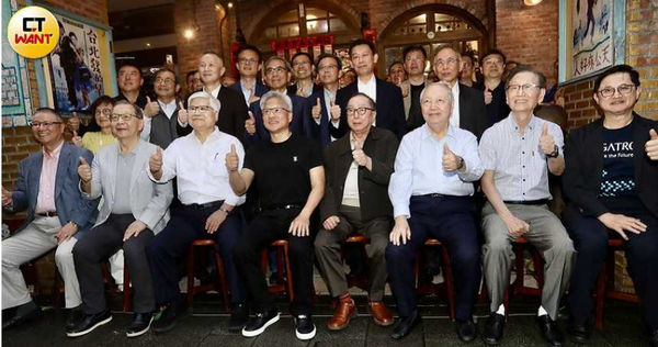台灣的科技巨頭近來除了發展AI、也陸續啟動接班計畫。（圖／方萬民攝）