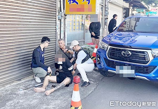▲龍潭警方與新竹警方組成專案小組，警察節當天跨區新竹地區查緝彭姓男子到案，身背5條通緝案終於落網。（圖／記者沈繼昌翻攝）
