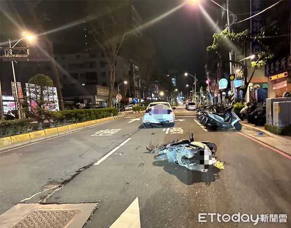 ▲高男深夜停路中載客，黃男未注意直接從後方撞上。（圖／記者陸運陞翻攝）