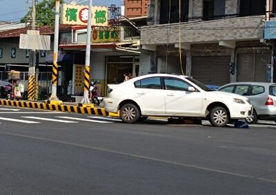第6次！彰化「這路口」又有自小客騎上庇護島　網酸：三寶駕訓班