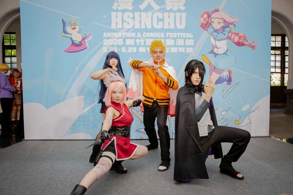 ▲代理市長邱臣遠驚喜Cosplay《火影忍者》七代目「漩渦鳴人」。（圖／新竹市政府提供）