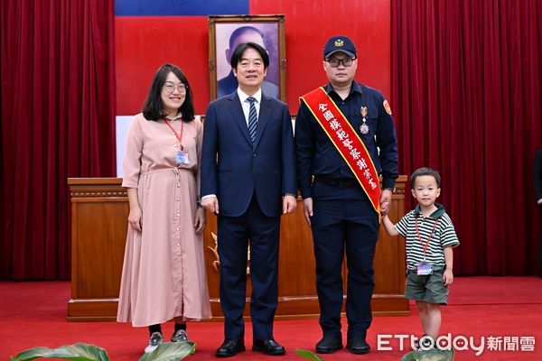 ▲▼   水上警分局偵查佐謝宗憲 榮獲全國模範警察  。（圖／水上分局提供）