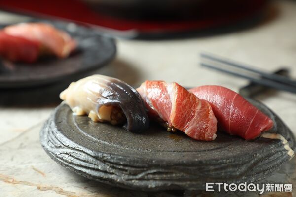 ▲「照壽司」主廚渡邊貴義客座無國界鐵板燒「li teppanyaki」。（圖／豊漁餐飲集團提供）