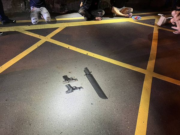 ▲彰化1輛BMW轎車懸掛註銷車牌遭警方攔查。（圖／民眾提供）