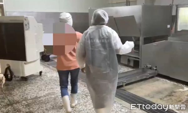 ▲台南衛生局派員稽查虱目魚丸製造工廠，揭露作業環境多處不符規定，限期改善衛生缺失。（圖／記者林東良翻攝，下同）