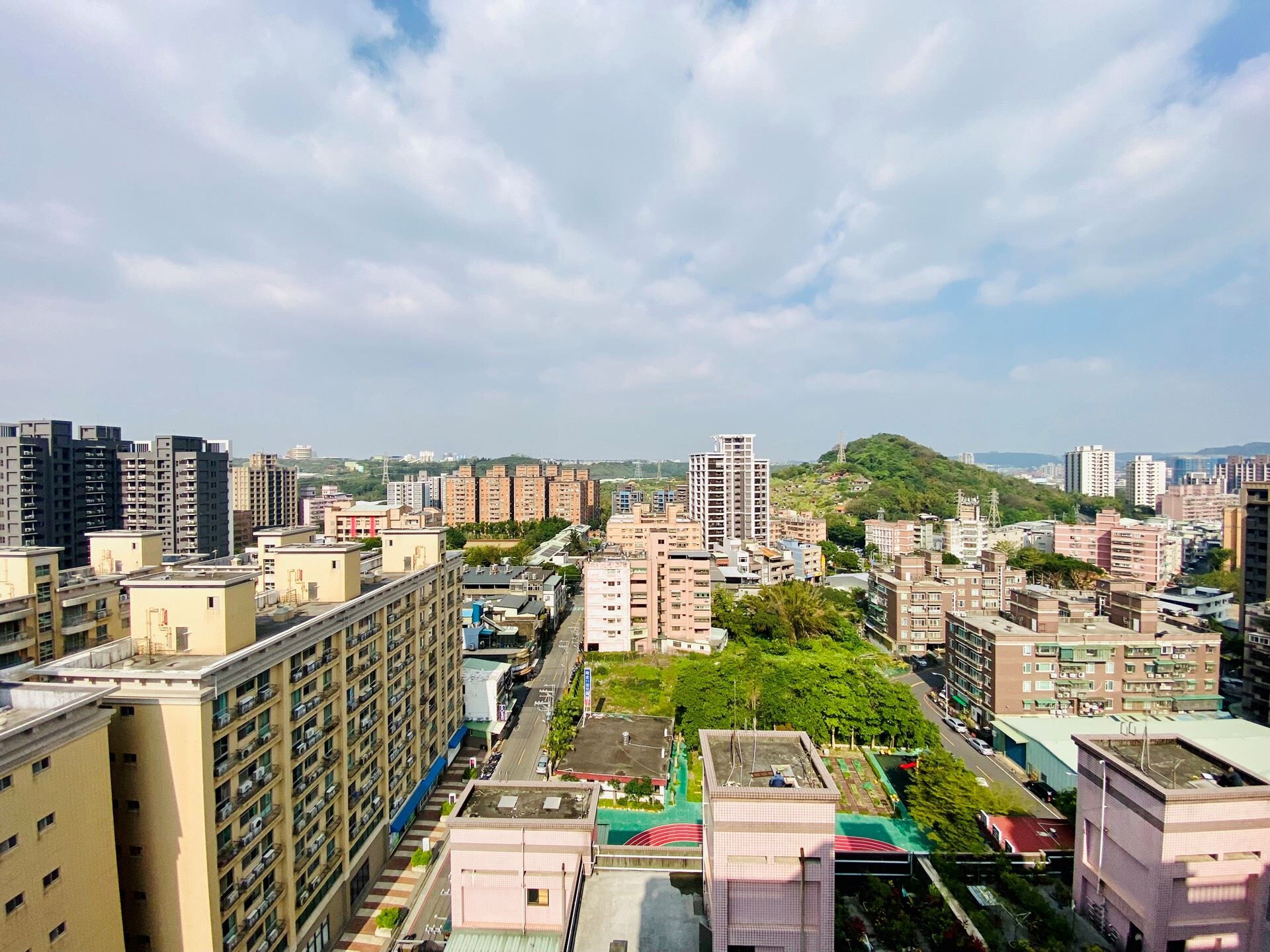 ▲▼ 永慶房市訊息,永慶必知小常識,永慶安心買賣屋,鶯歌,房價,凹陷區,坪數,淡水,小資族,新北市,永和,三重,板橋,購屋。（圖／永慶房屋提供）