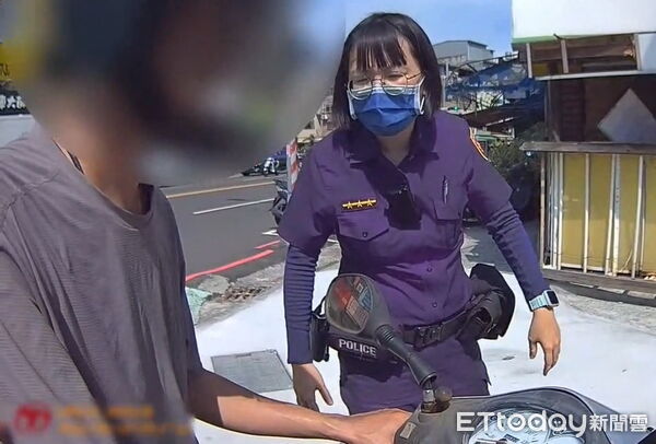 ▲▼今天上午9時許，林姓男子騎機車在輕軌大順路與建興路口繞圈，並停車20分鐘，警方獲報到場將林男勸離。（圖／記者吳世龍翻攝）