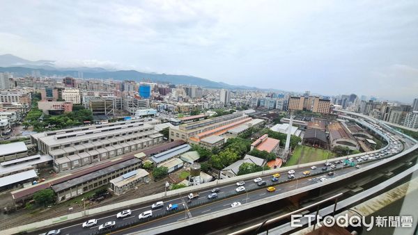 ▲國家鐵道博物館、大巨蛋鳥瞰圖▼             。（圖／記者鄭遠龍攝）