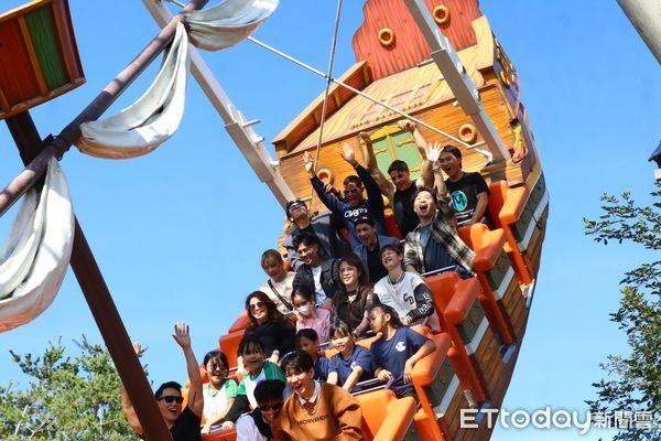 ▲中部的兩大遊樂園「雲林劍湖山世界」及「台中麗寶樂園」，今夏同步推出水陸設施全面開放及一系列優惠方案。（圖／記者游瓊華翻攝）