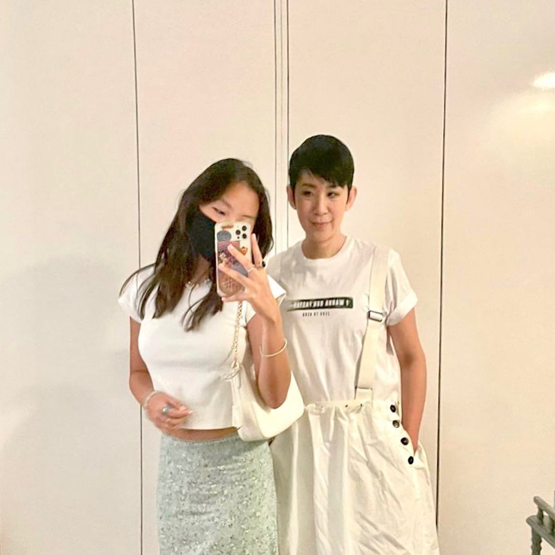 ▲▼吳君如女兒考上「年收18人美國名校」：比中六合彩還難。（圖／翻攝自Instagram／sandrangky）