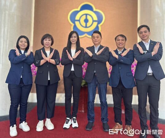 ▲▼   國民黨桃園6位立委 。（圖／翻攝牛煦庭臉書  ）