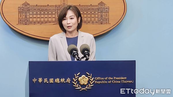 ▲▼總統府發言人郭雅慧說明「團結國家十講」。（圖／記者呂佳賢攝）