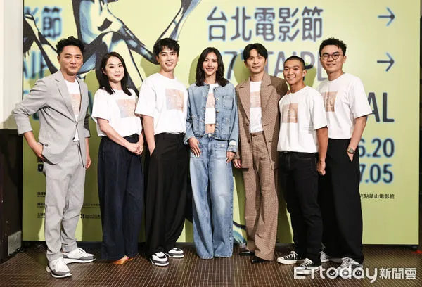 ▲曾敬驊、高伊玲、藍葦華、黃珮琪、姚淳耀、朱羿銘出席《我家的事》記者會。（圖／記者林敬旻攝）