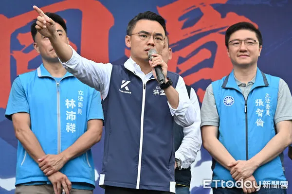 ▲▼洪孟楷出席北北基反惡罷團結大會。（圖／記者李毓康攝）