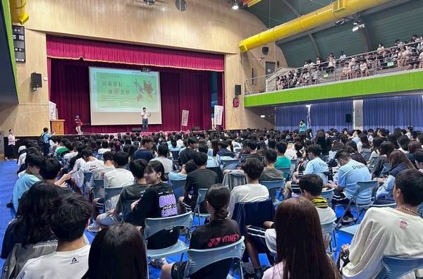 ▲桃園校園巡演生命園丁計畫