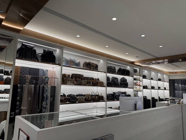 ▲▼蹦闆花新台幣1.4億打造精品旗艦店。（圖／本人提供）