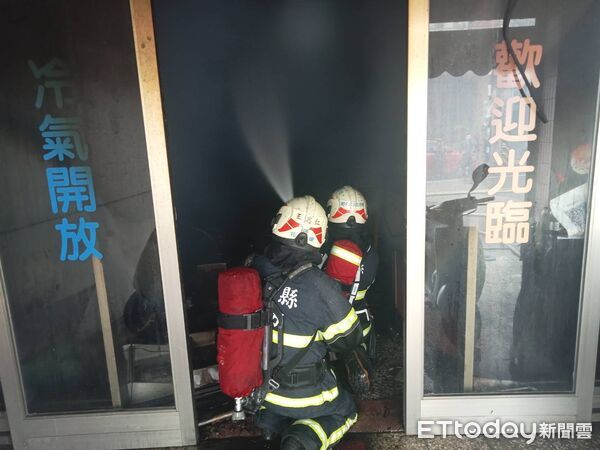▲▼彰化縣大村鄉茄苳路一段民宅火警。（圖／記者唐詠絮翻攝）