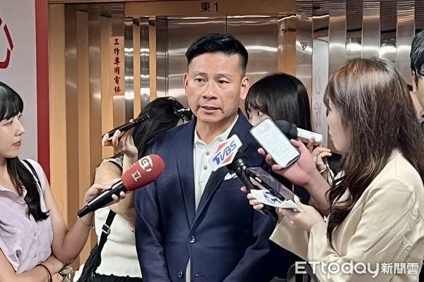 ▲國民黨台北市黨部代理主委戴錫欽。（圖／記者鄭佩玟攝）