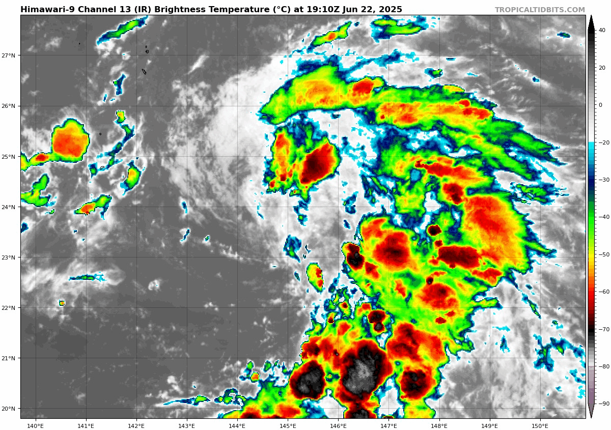 （圖／翻攝tropicaltidbits）