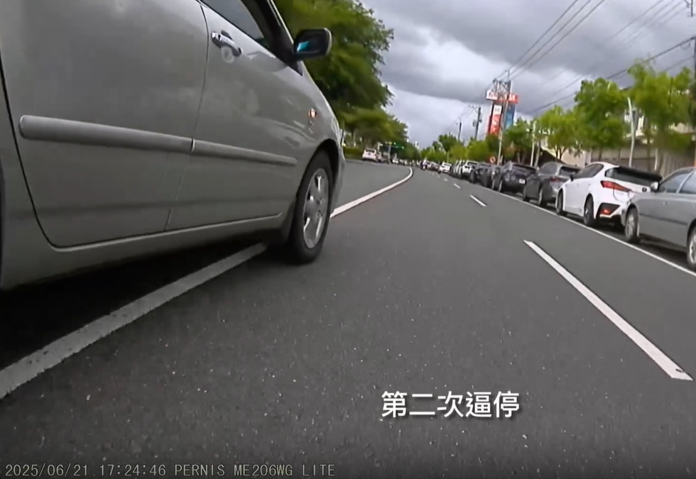 ▲▼ 斗六逼車            。（圖／民眾授權提供）