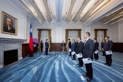 李大維的《和光同塵》　政務官若要實踐「大忠大孝」