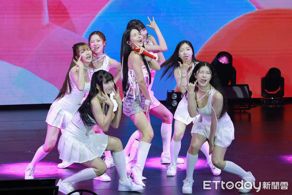 ▲▼韓星Solar頌樂粉絲演唱會。（圖／記者周宸亘攝）