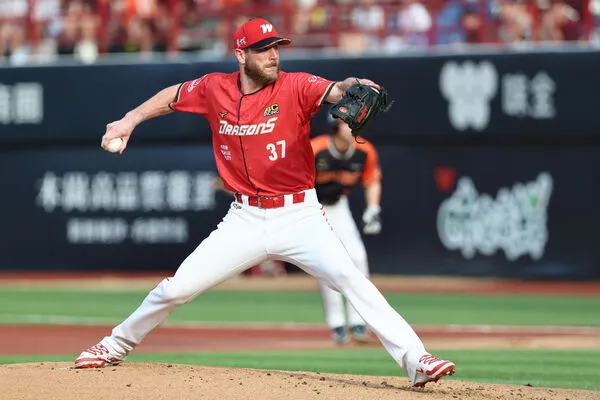 ▲味全龍隊洋將鋼龍。（圖／味全龍隊提供）