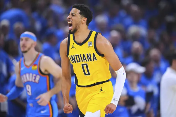 ▲溜馬王牌球星哈利伯頓首節意外無碰撞情況下傷退、雷霆吉爾吉斯-亞歷山大。（圖／ 達志影像／美聯社）