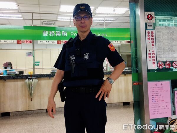 ▲台南市警二分局副隊長楊義雄創立粉專10年，筆鋒幽默貼地氣，成功推動警政社群化，將於今年7月退休。（記者林東良翻攝，下同）