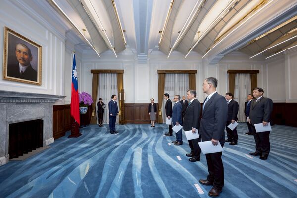 李大維的《和光同塵》　政務官若要實踐「大忠大孝」