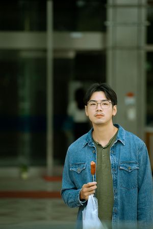 ▲香港電影《謊島美人魚》由禾浩辰、溫碧霞、歸亞蕾主演。（圖／華映娛樂提供）