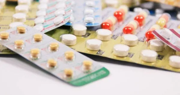 腎臟科醫師分享一款用看的或用唸的，就有7成機率可以入眠的「保健品」。（示意圖／翻攝自photoAC）