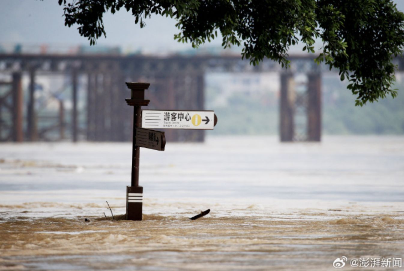 ▲大陸多地暴雨持續，27條河流發出洪水警戒。（圖／翻攝澎湃新聞）