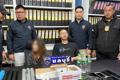22歲台男在泰國被抓!叫伴遊女郎嗑藥暴走 持棍砸門鄰居嚇瘋