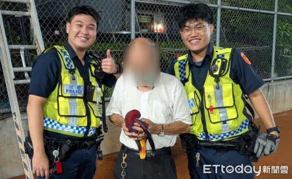 ▲潮州警分局員警幫李男找回「折衷鸚鵡」。（圖／記者陳崑福翻攝）