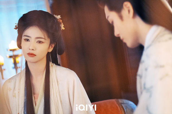 ▲《臨江仙》由白鹿、曾舜晞主演，神仙虐戀將迎大結局。（圖／iQIYI愛奇藝國際版）