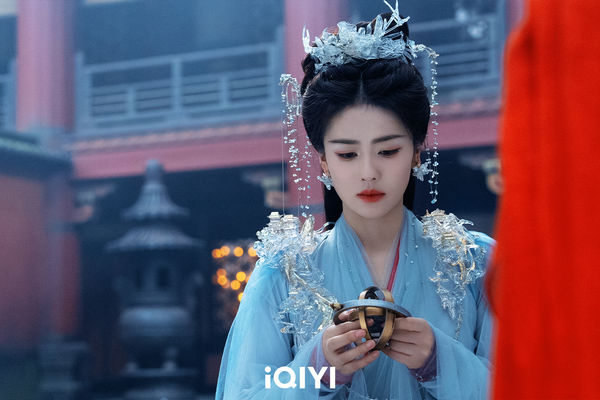 ▲《臨江仙》由白鹿、曾舜晞主演，神仙虐戀將迎大結局。（圖／iQIYI愛奇藝國際版）