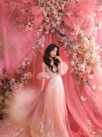 ▲▼阿沁發文祝福妻子花花32歲生日。（圖／翻攝自臉書）