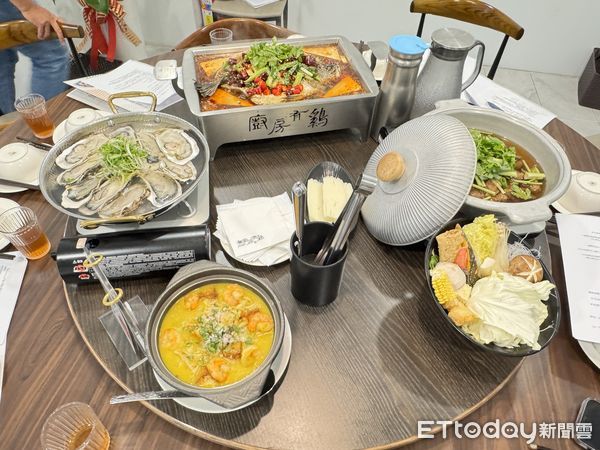 ▲歡慶20週年，台南經典台味餐廳品牌「廚房有雞」推出限時活動《款待有情人》，邀請所有與品牌「20歲緣分」的朋友共襄盛舉。（圖／記者林東良攝，下同）