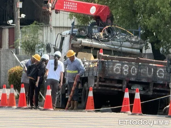 ▲台南市長黃偉哲關心高溫戶外工作者，強調「職安城市、希望家園」施政願景，叮嚀各單位務必依新指引落實防熱措施。（圖／記者林東良翻攝，下同）