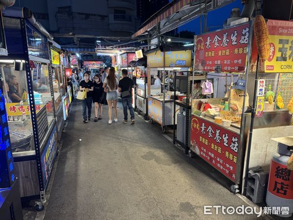 ▲瑞豐夜市,高雄瑞豐夜市,高雄景點,高雄夜市 。（圖／記者吳世龍攝）